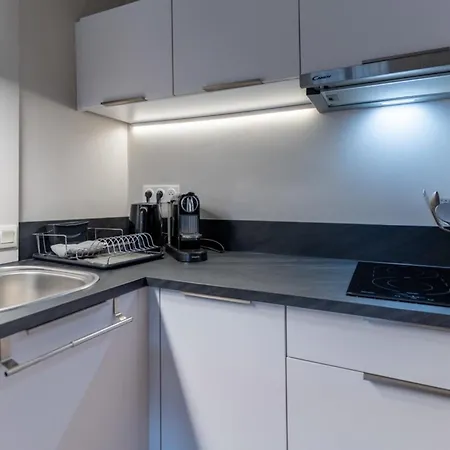 Διαμέρισμα Tres Bel Appt 5 Personnes Avec Piscine Parking Gratuit Et Tennis 64 *